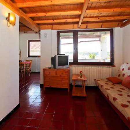 Miljenka Apartment *